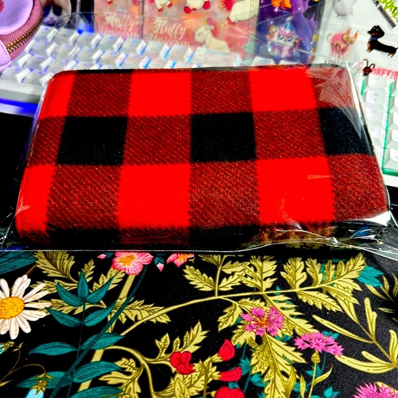 Pengems - pen case & matching pen - red & black - see pics - Picture 2 of 10